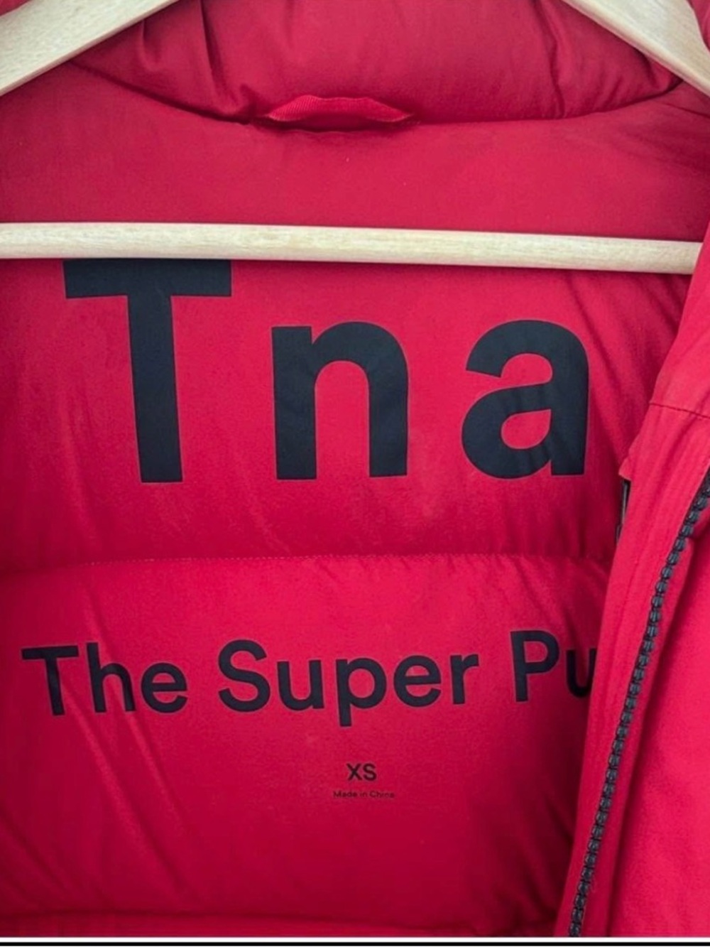 The Super Puff™ - cliMATTE™ - Red - Picture 3 of 4